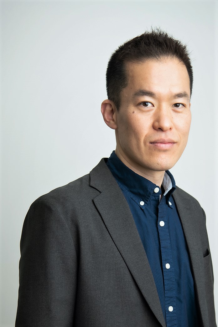 Youngil Lee